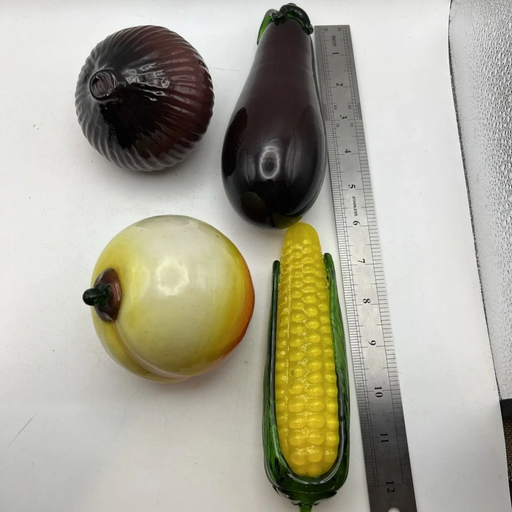 N/A **set includes